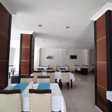 Club Adas Hotel فندق 4*