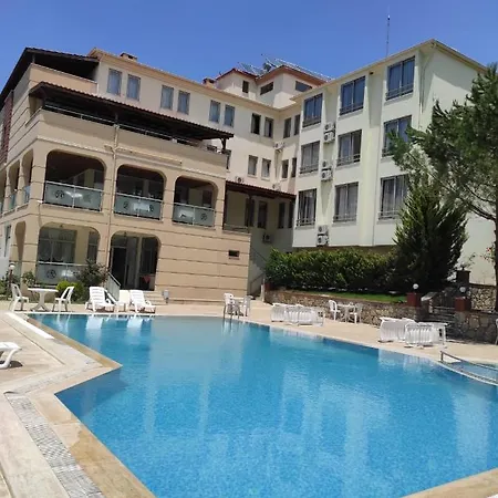 Club Adas Hotel فندق